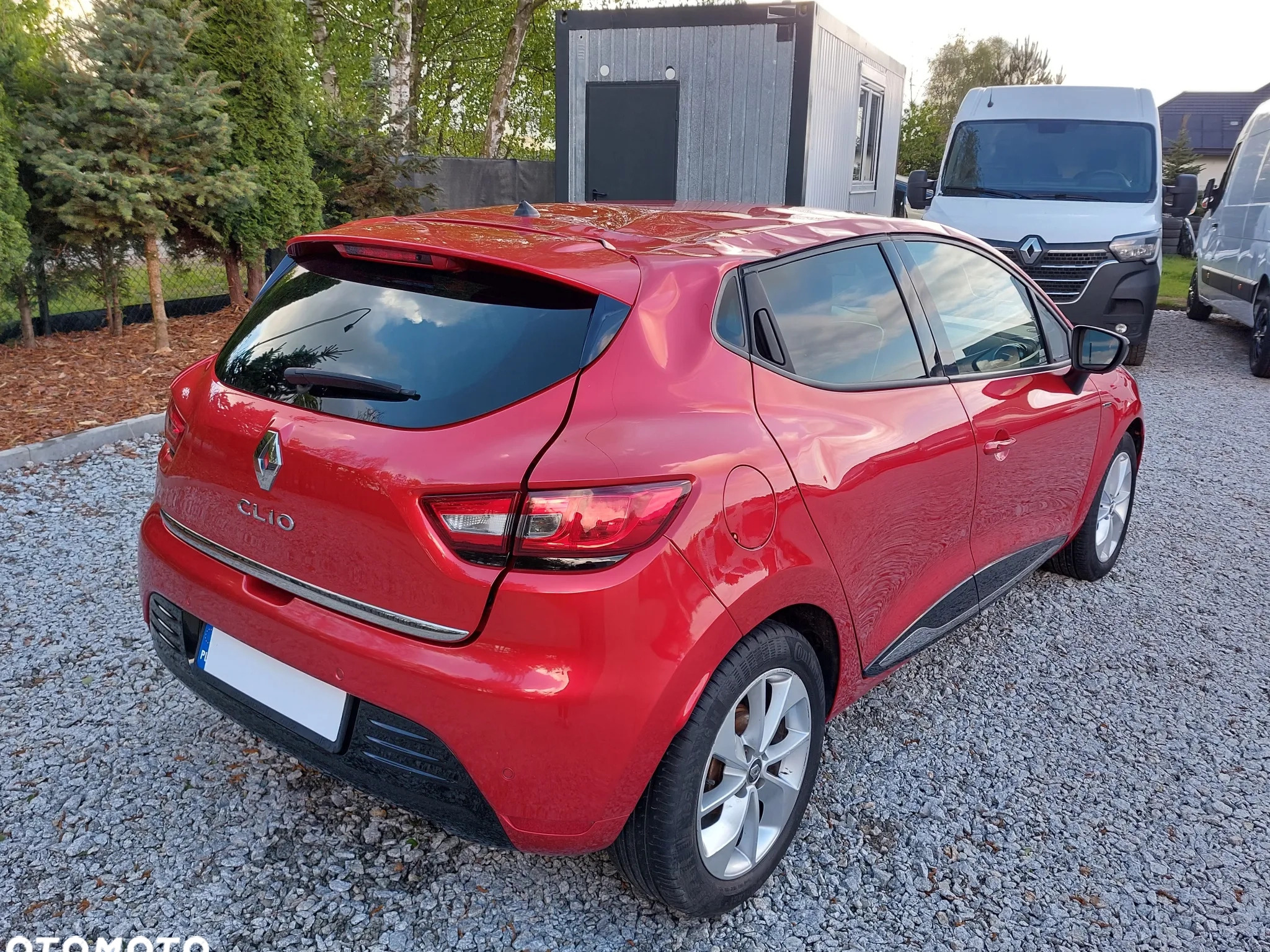 Renault Clio cena 20900 przebieg: 67738, rok produkcji 2017 z Mikstat małe 407